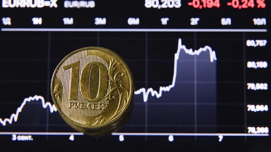 Аналитик Антонов спрогнозировал укрепление рубля весной