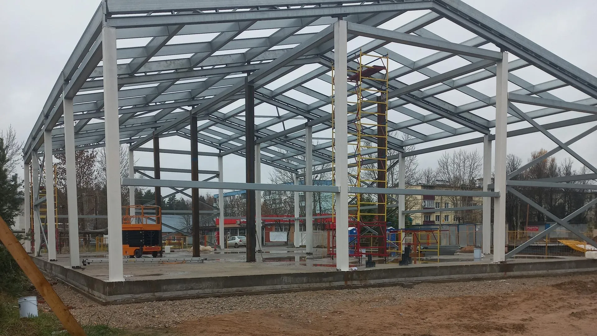 Эксперты стройконтроля провели более 70 тыс выездов на соцобъекты с начала года