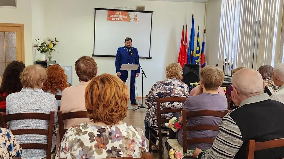 Пенсионерам Истры рассказывают, как распознавать мошенников