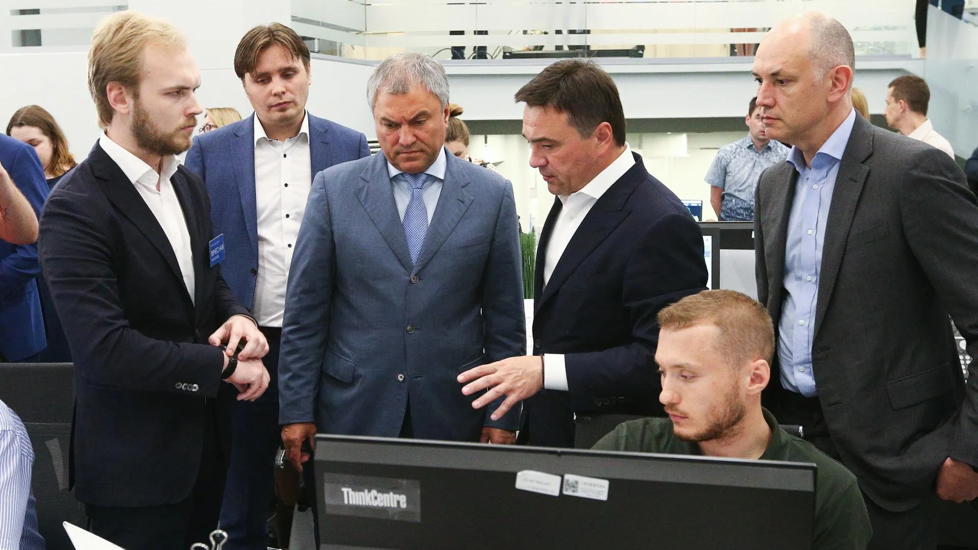 Воробьев продемонстрировал Володину работу центра управления регионом