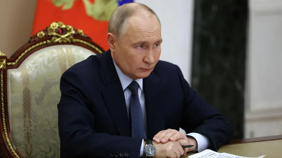 Путин поручил рассмотреть вопрос о сроках давности при оспаривании приватизации