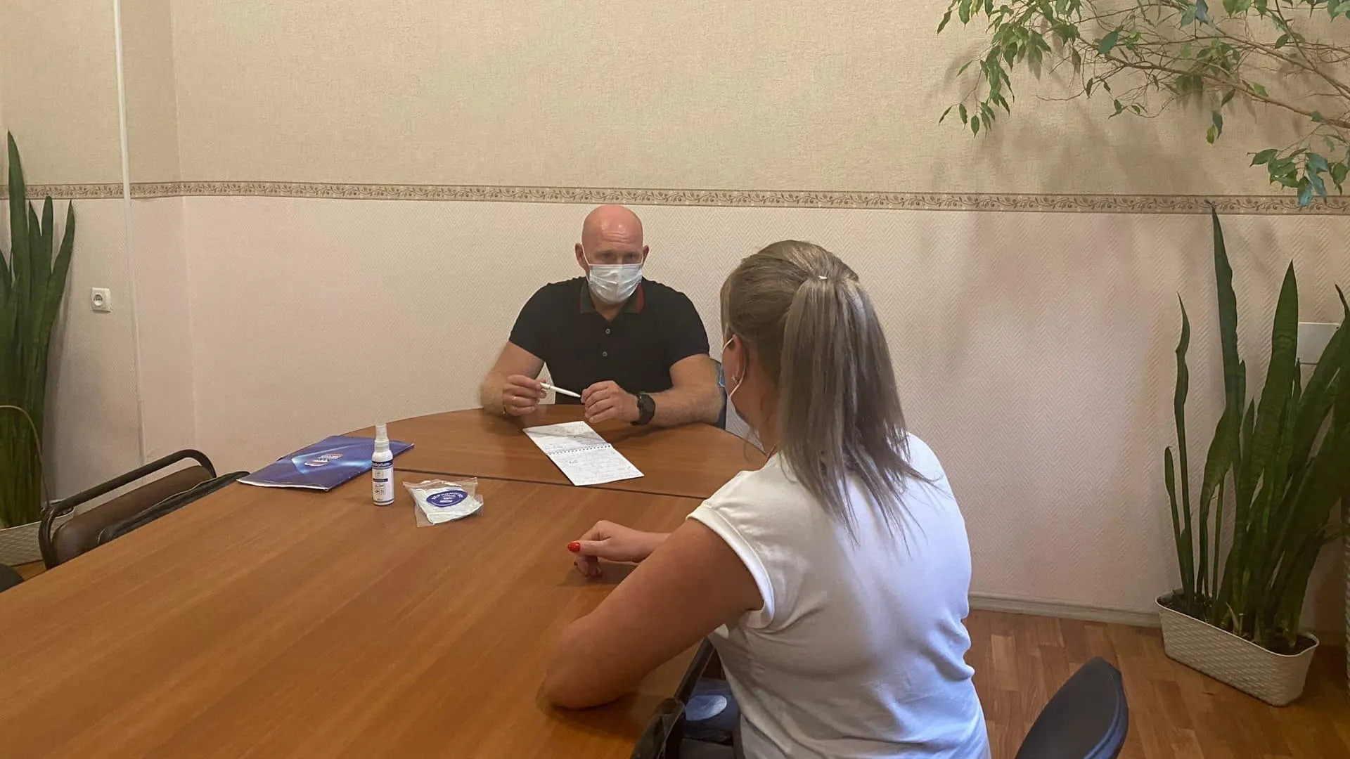 Депутат Подольска проверит состояние детской площадки в одном из дворов округа