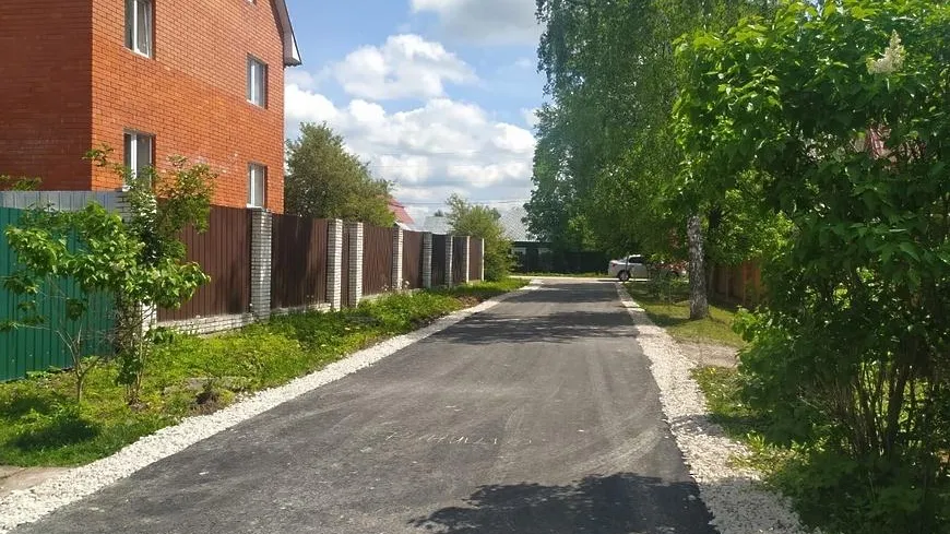 Почти 400 кв м дорожного полотна отремонтировали в микрорайоне Климовск Подольска