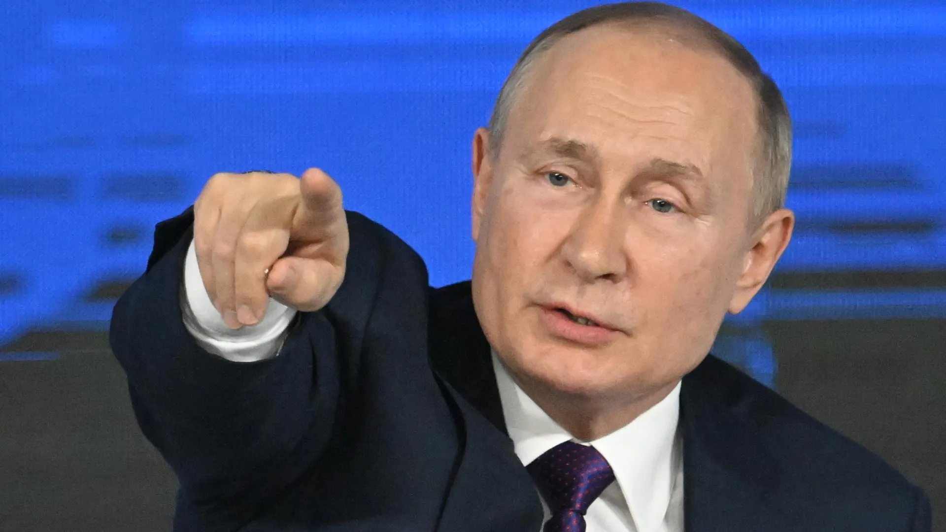Президент РФ поделился, как организована его работа во время пандемии