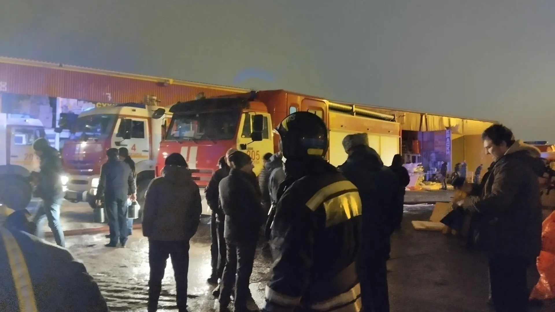 Пожар на строительном рынке «Синдика» полностью ликвидирован