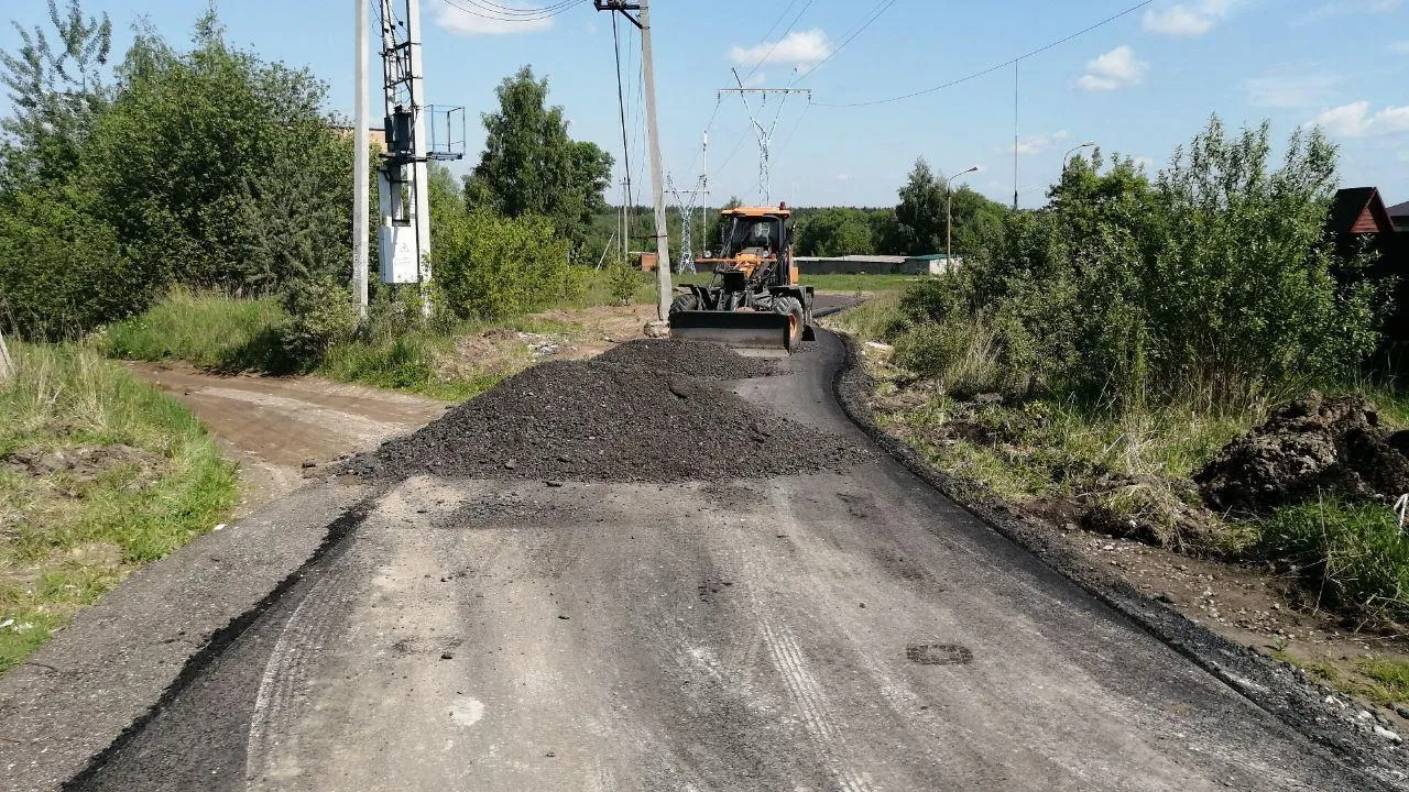 Асфальт обновили на дороге в поселке Цюрюпы Воскресенска