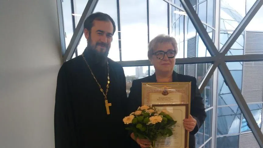 Педагог из Серпухова получила награду конкурса «За нравственный подвиг учителя»