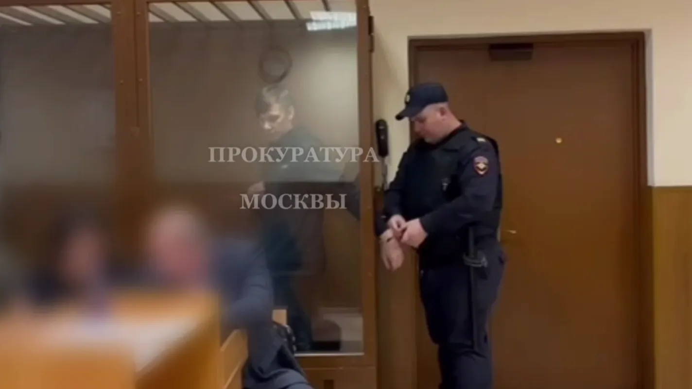 Лидера рок-группы «Пасека» приговорили к 15 годам колонии за убийство