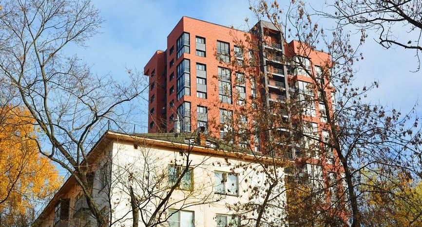 Не только в своем районе? Как будут расселять москвичей по программе реновации