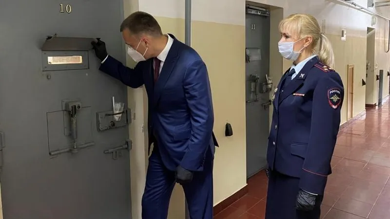 Общественник проверил изолятор временного содержания в Красногорске