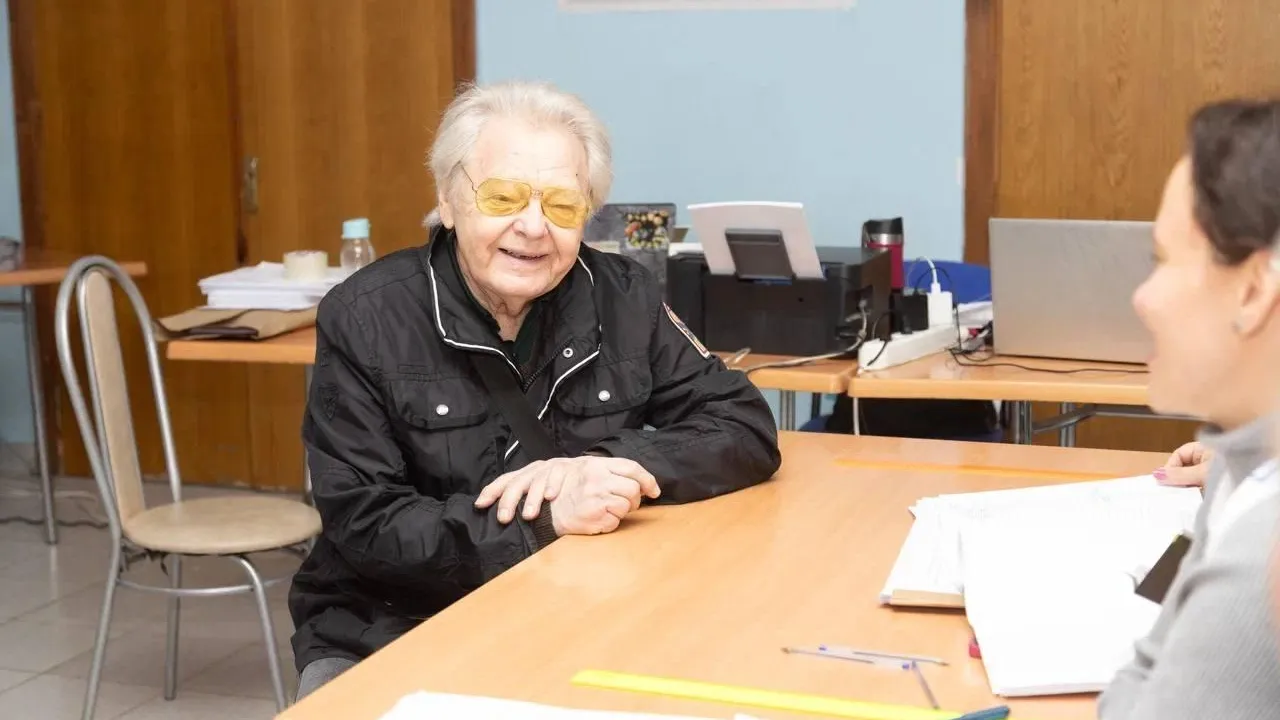 Народный артист РФ Юрий Антонов проголосовал на выборах в Одинцовском округе
