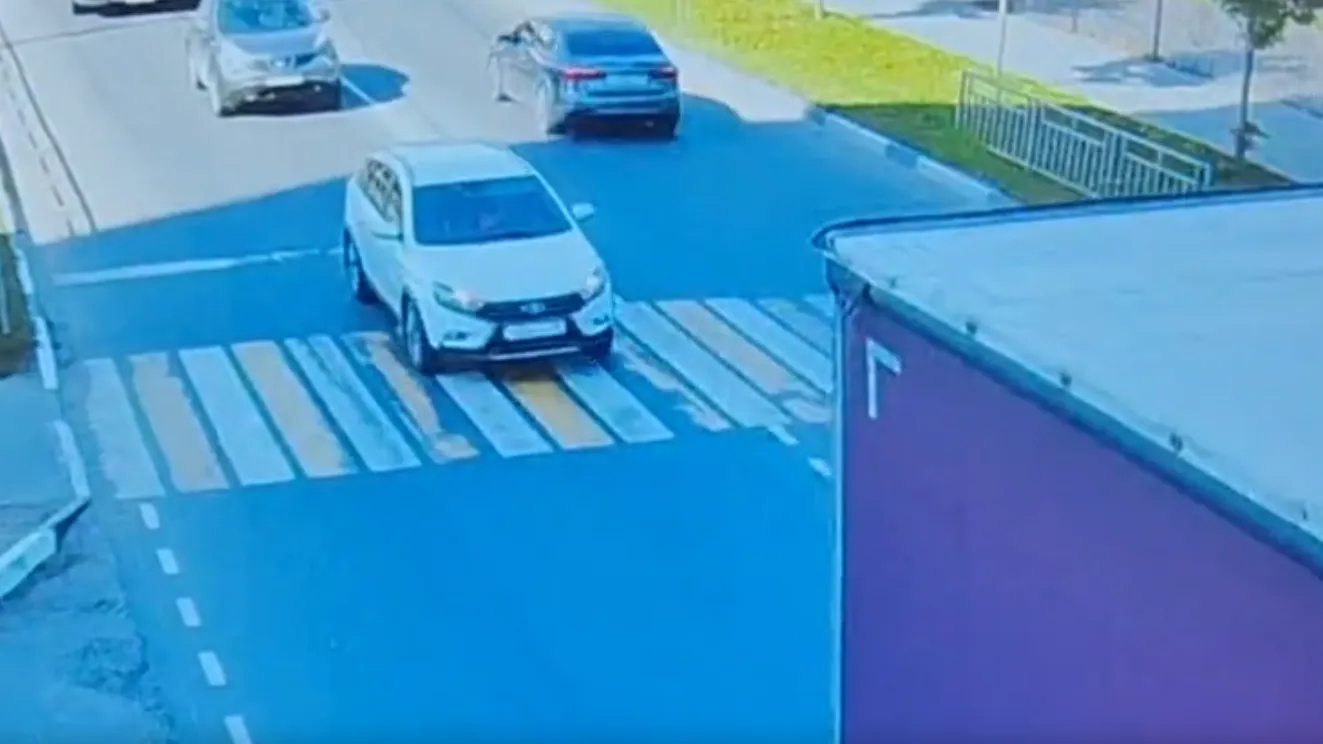 Дороги Подмосковья в пятницу утром были загружены на 5 баллов
