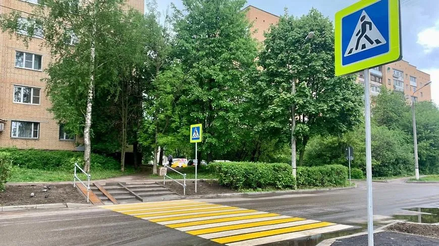 Дорожные знаки установили возле нового перехода на Советской улице Подольска