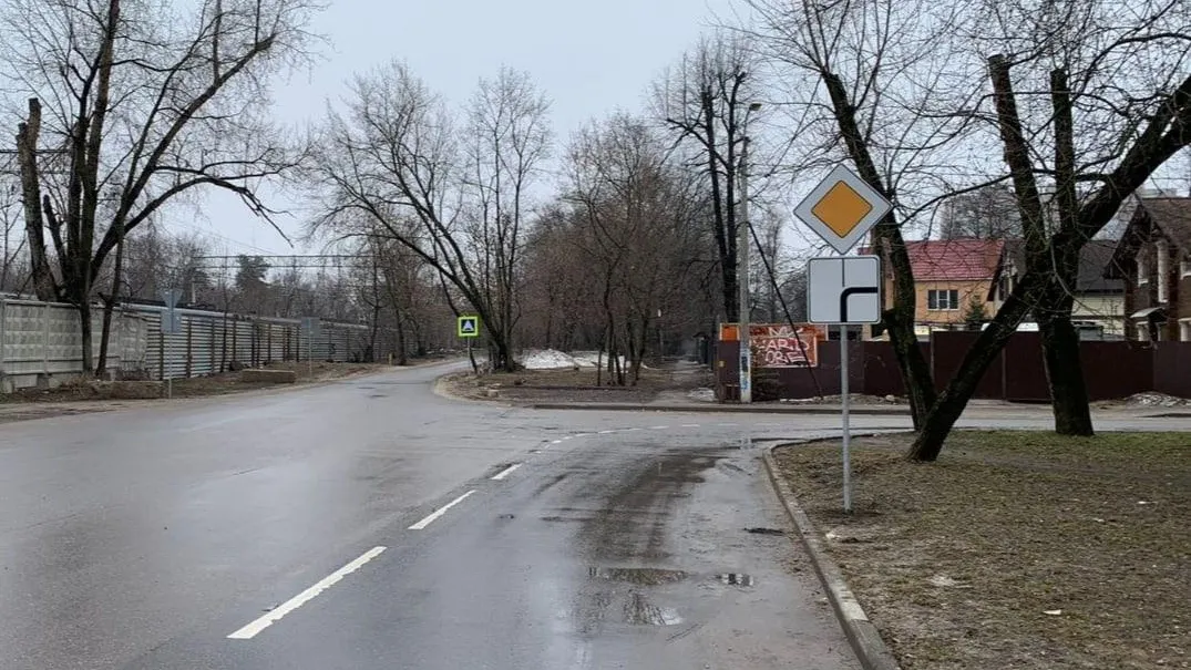 Более 60 дорожных знаков установили в Люберцах за месяц