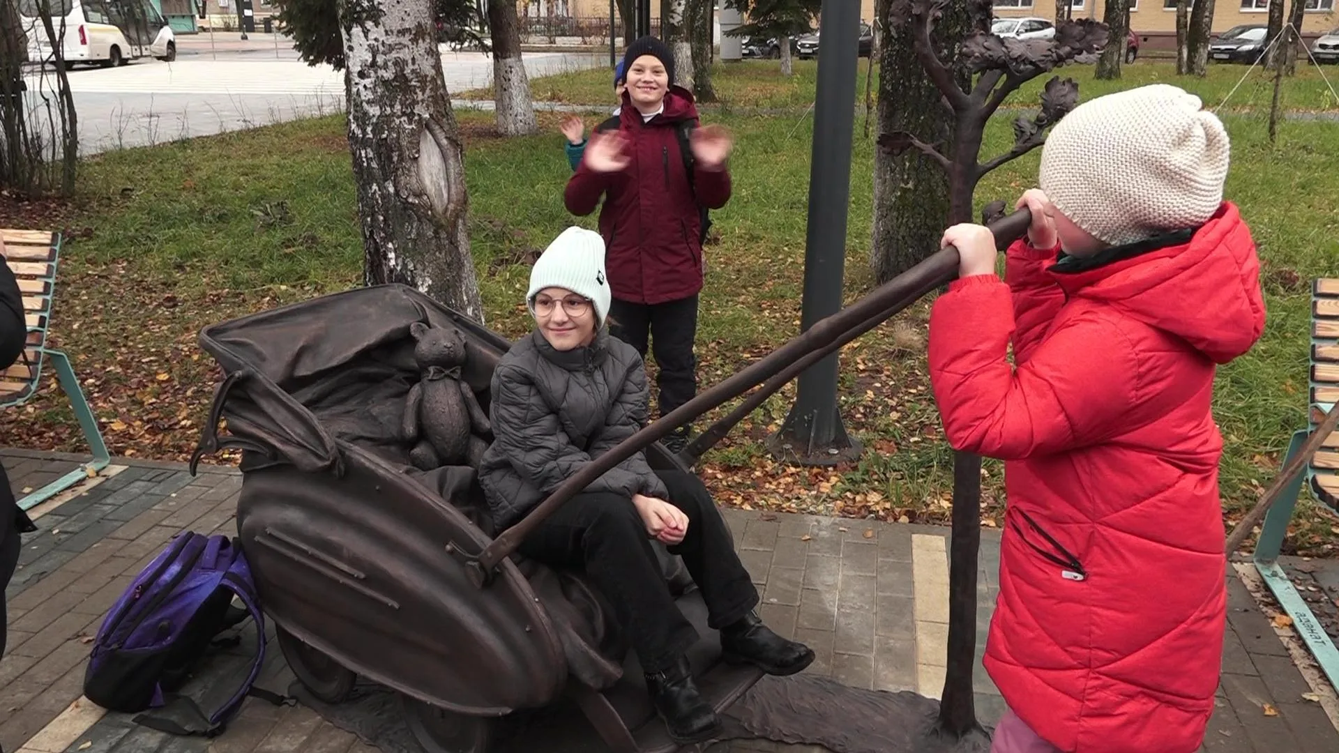 Памятник гагаринской коляске установили в Дубне