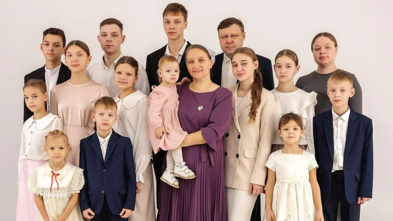 Воробьев: многодетная жительница Наро-Фоминска получила звание «Мать-героиня»