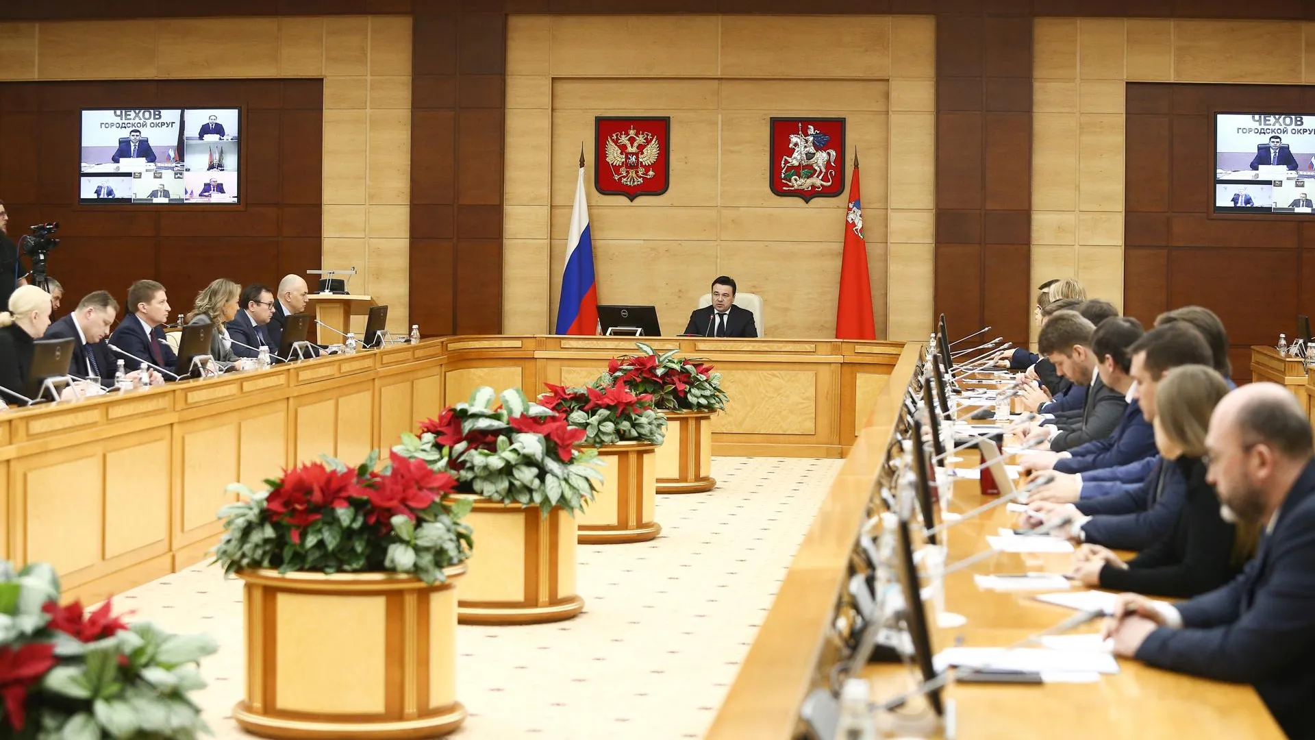 Воробьев представил временно исполняющего полномочия главы Чехова