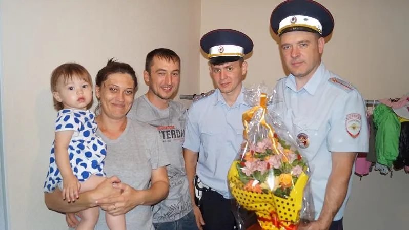 Госавтоинспекторы Ленинского района оперативно довезли роженицу до перинатального центра