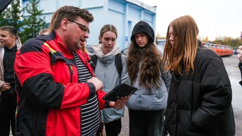 В Подмосковье продолжаются экскурсии для школьников на объекты ЖКХ