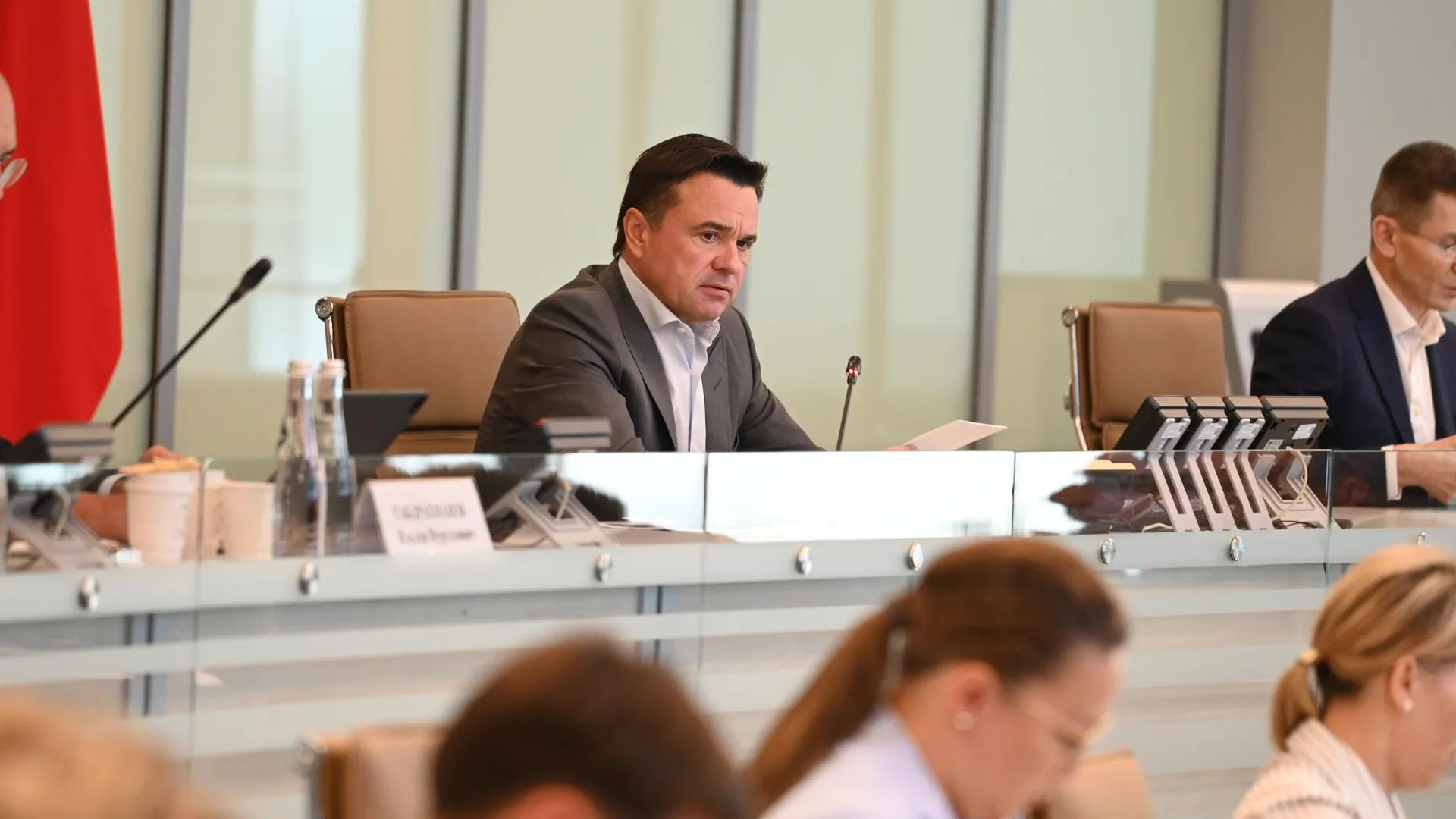 Воробьев: важно обеспечить безопасность при открытии учебного сезона в Подмосковье