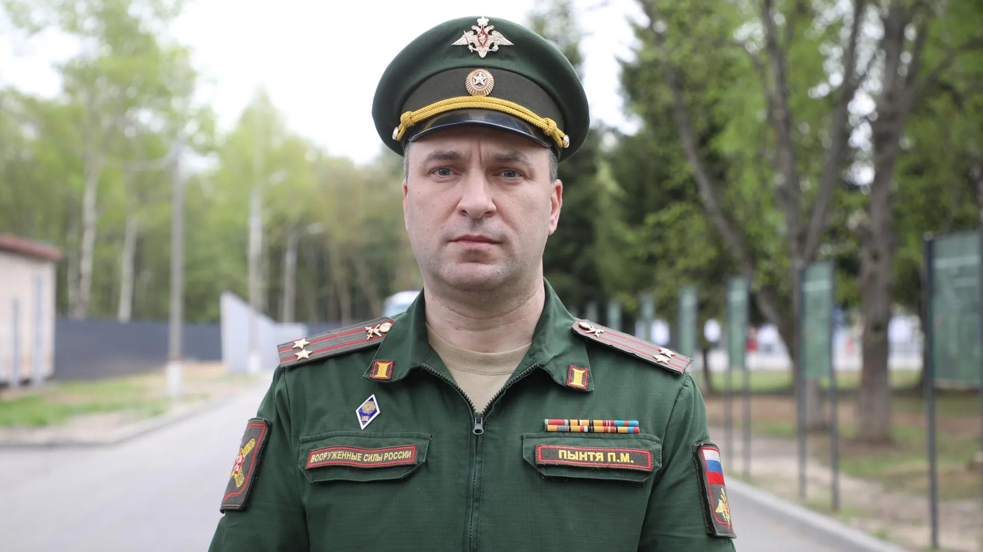 Начальник подмосковного пункта отбора бойцов Пынтя: принимаем желающих со всей России