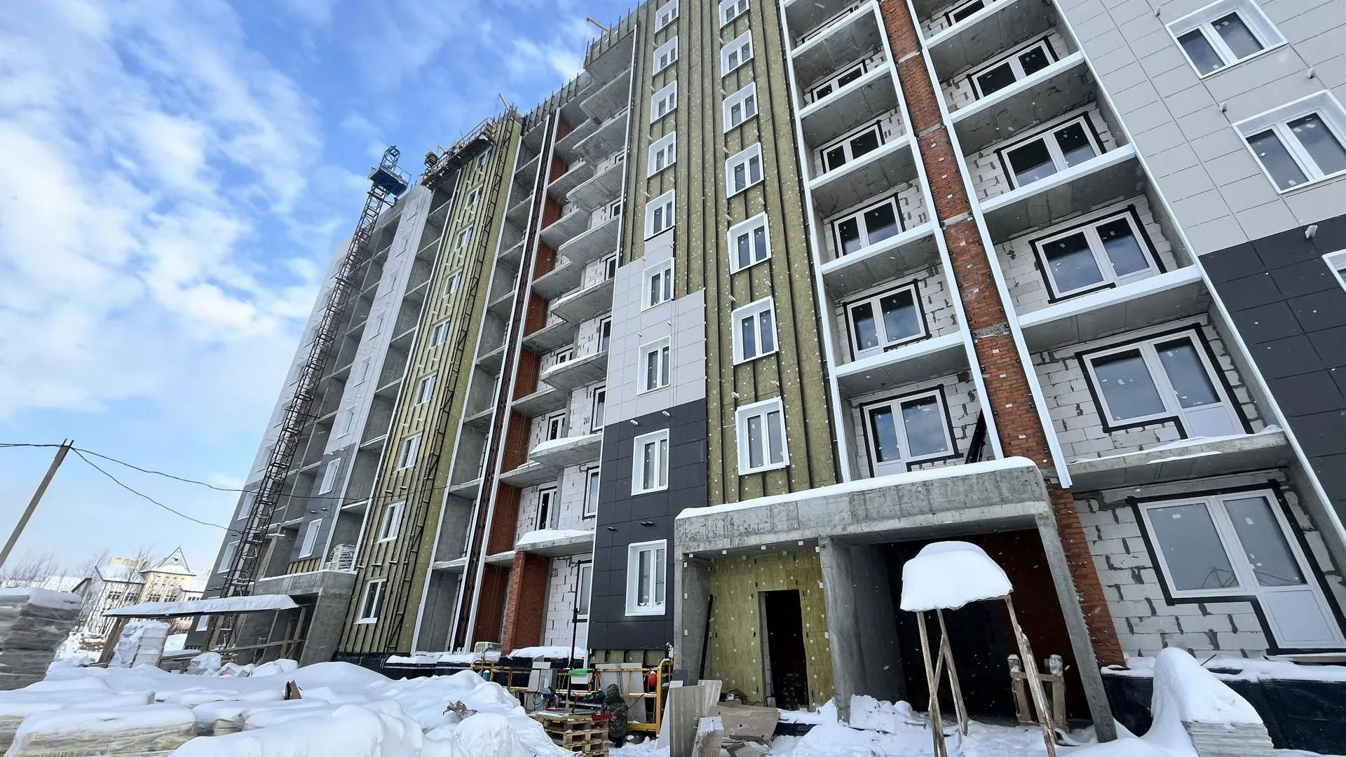 В Шатуре Подмосковья завершили монолит двух домов на Спортивной