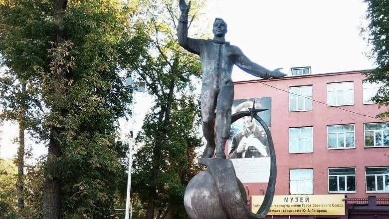 Делегация из Индии посетила музей имени Гагарина в Люберцах для обмена опытом