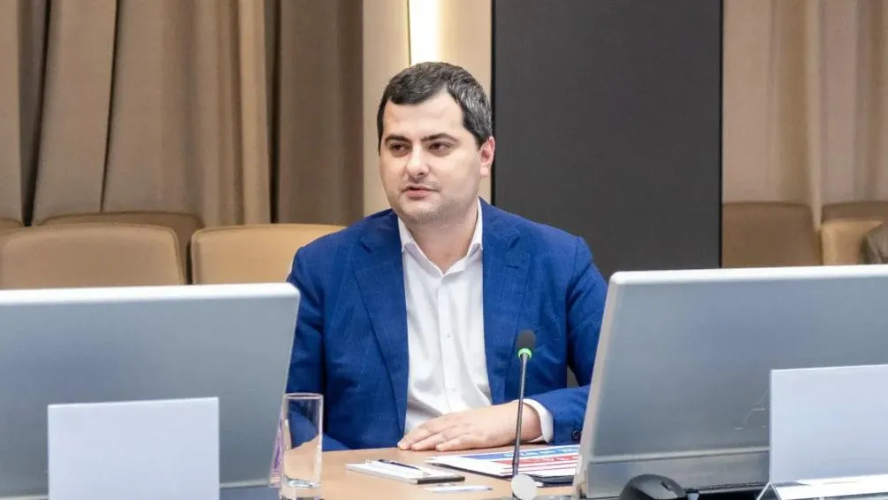 Овчинский: операторы Единого контактного центра стали отвечать в 2 раза быстрее