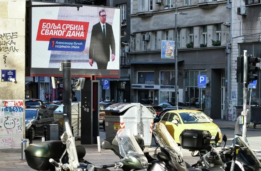 Олег Иванов
