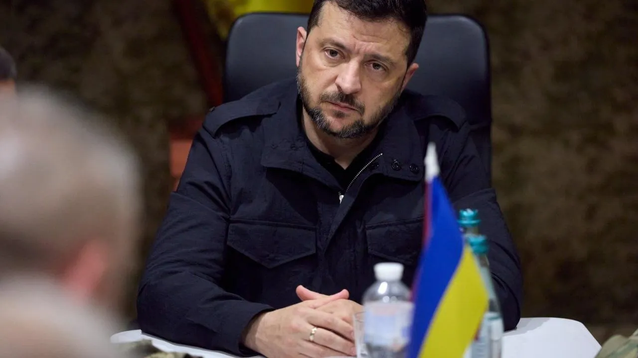 Владимир Зеленский приехал в подконтрольную ВСУ часть ДНР