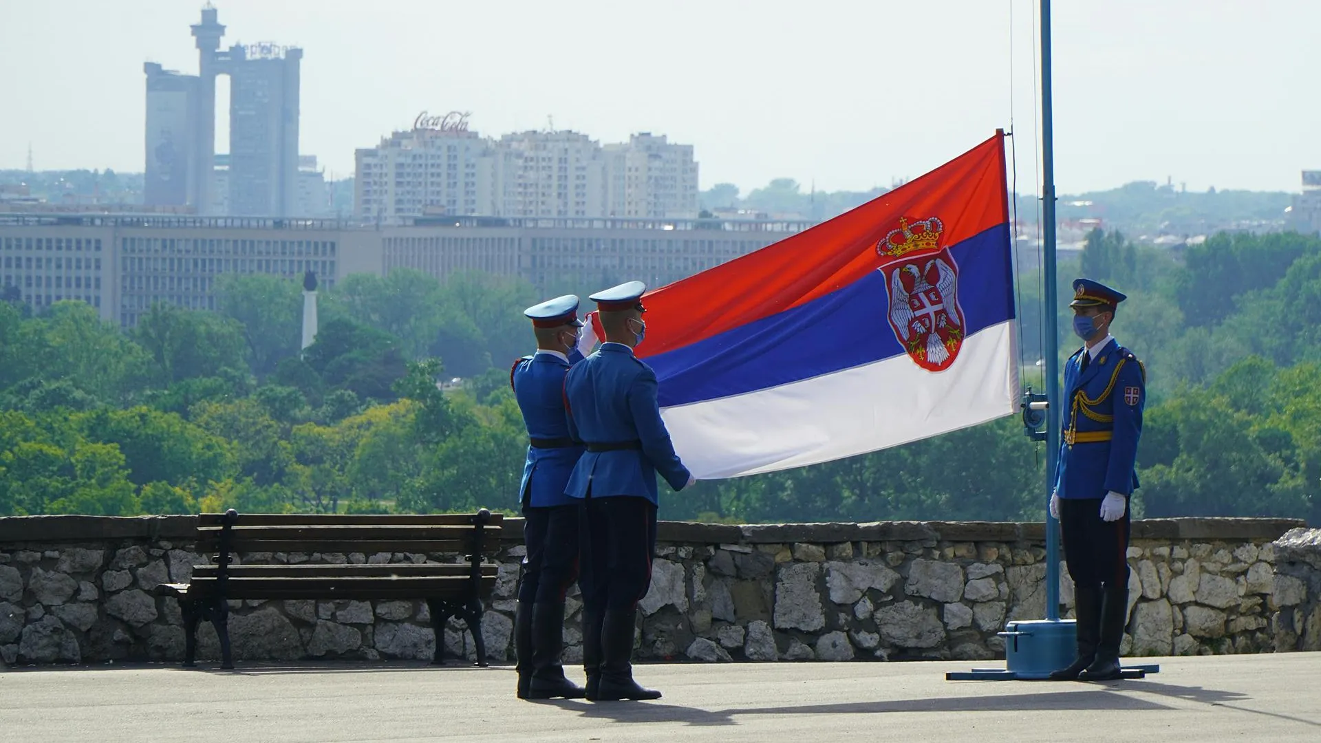 Сербия и Россия расторгли сразу несколько военных контрактов