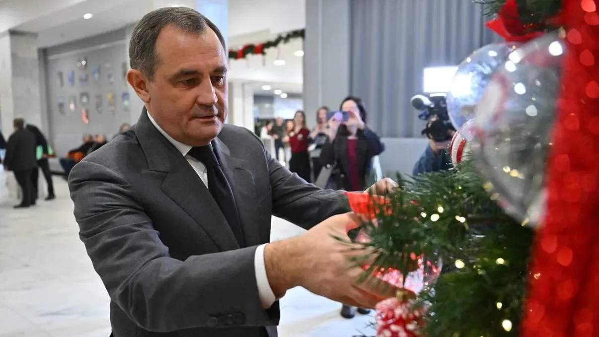 «Елка желаний» в Подмосковье исполняет новогодние мечты детей