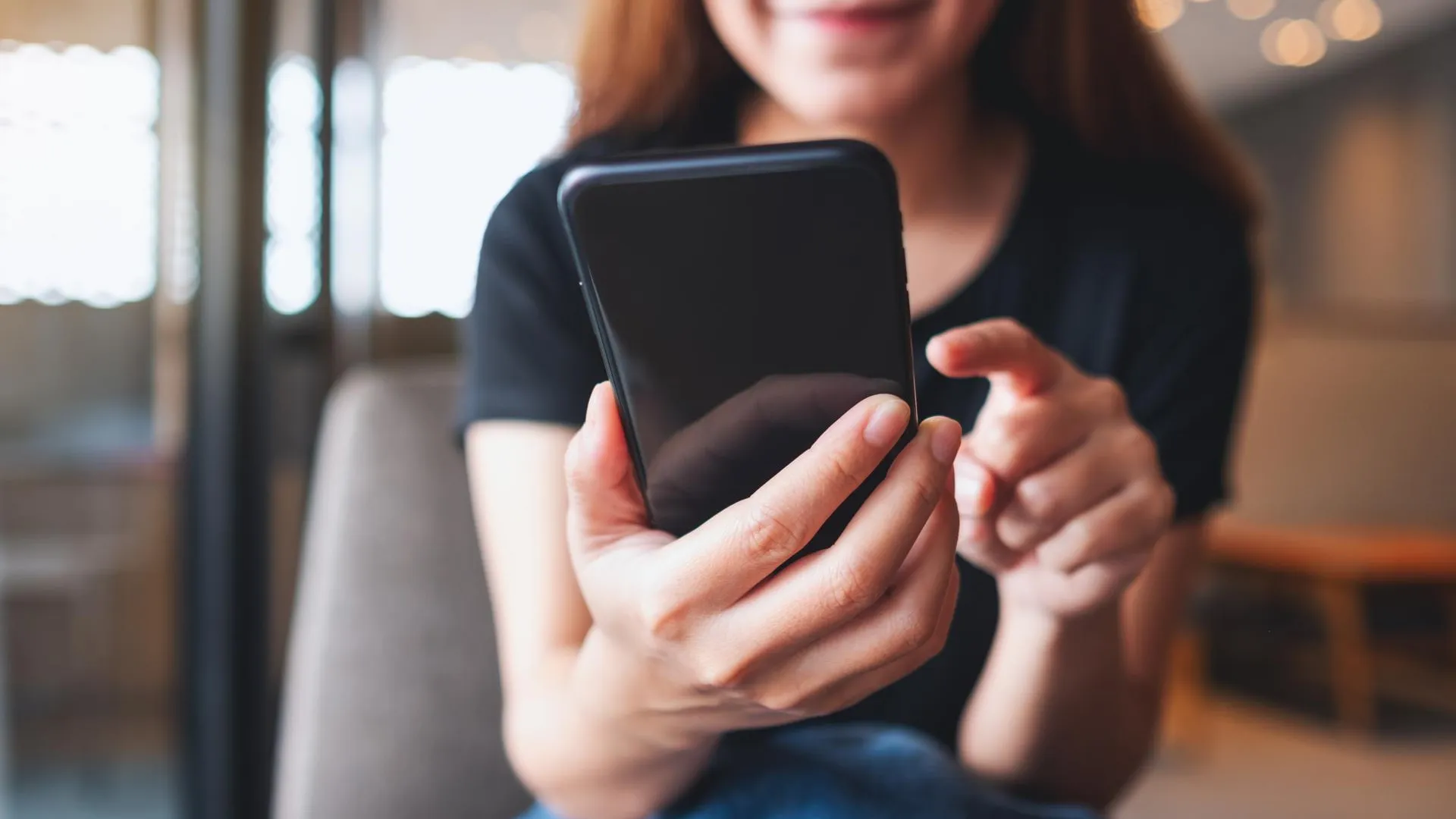 Не ради связи на одну ночь: Милонов предложил создать аналог Tinder на «Госуслугах»