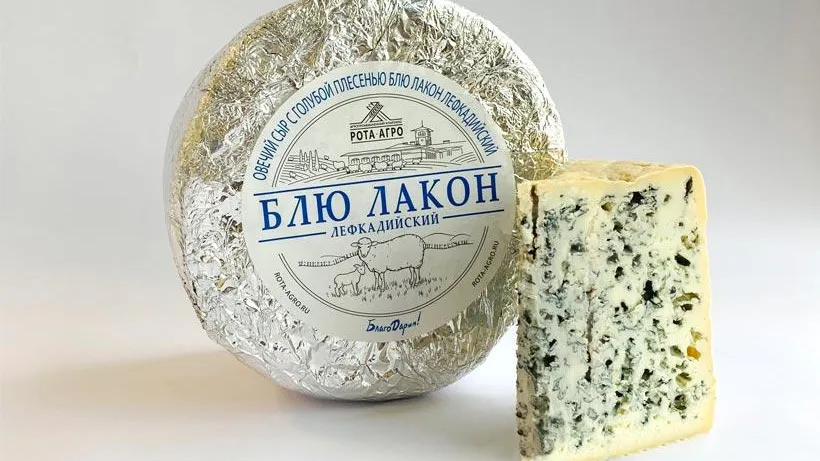 Элитный подмосковный сыр с голубой плесенью «Блю Лакон» поступил в продажу