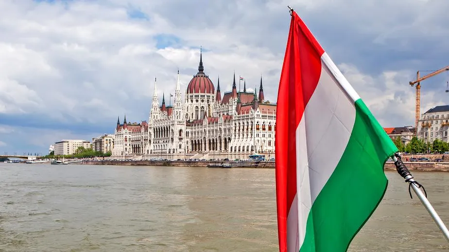 Сийярто: Венгрия не позволит Украине стать частью Евросоюза