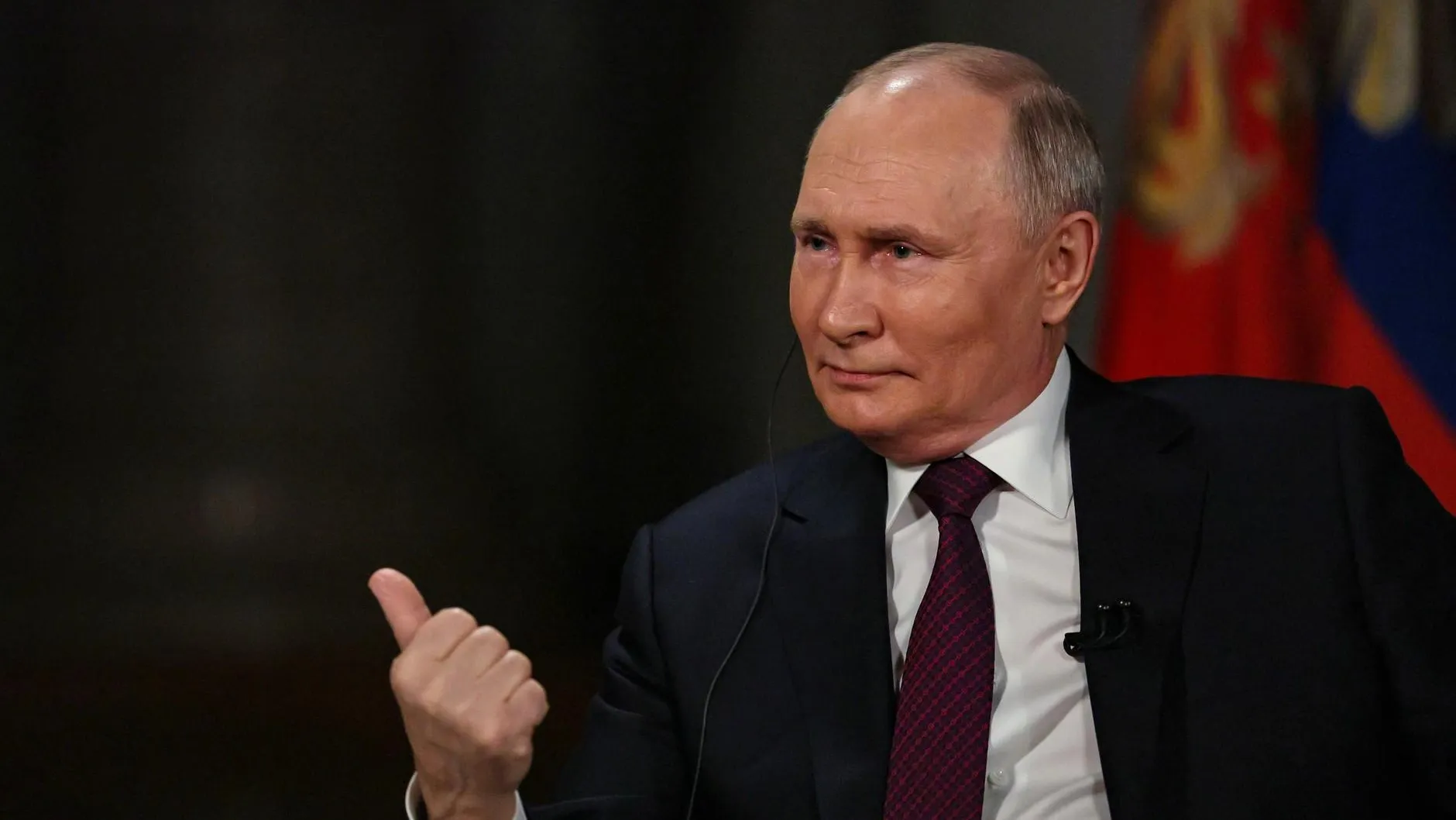 ФОМ: 83% россиян положительно оценивают работу Путина