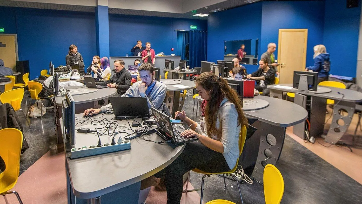 В финал хакатона Moscow Travel Hack вышли 50 команд