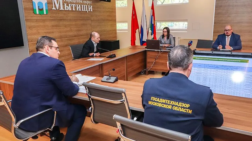 31 млн рублей задолжали УК Мытищ за расчетный период