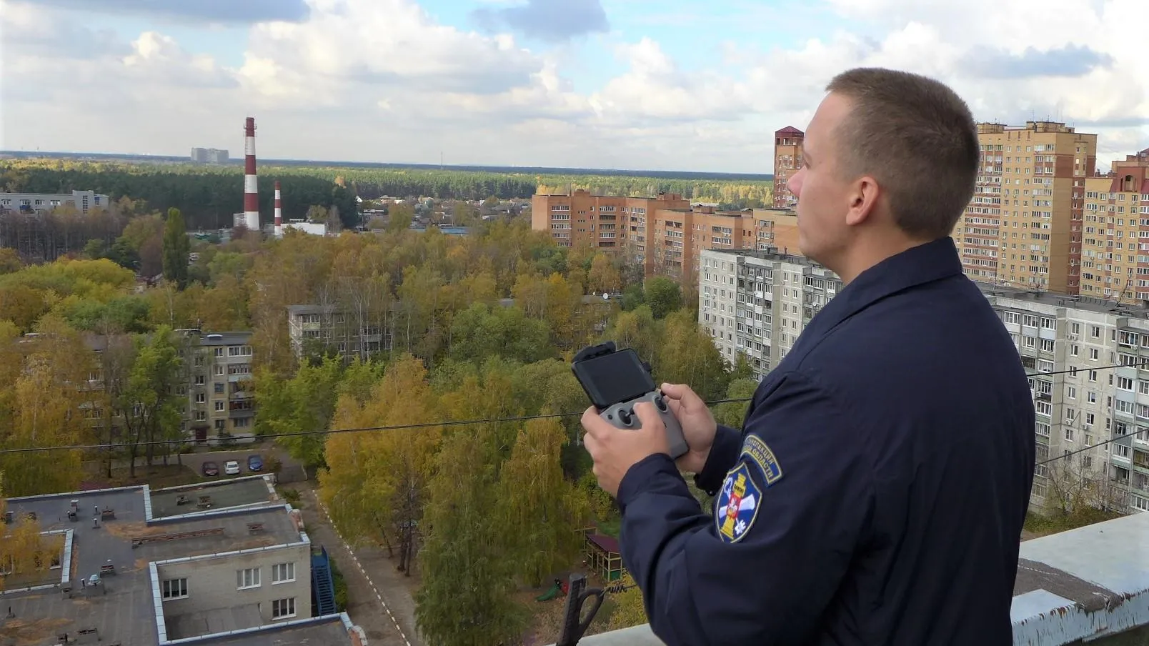 В Раменском округе при помощи квадрокоптера провели первый тандемный осмотр кровель