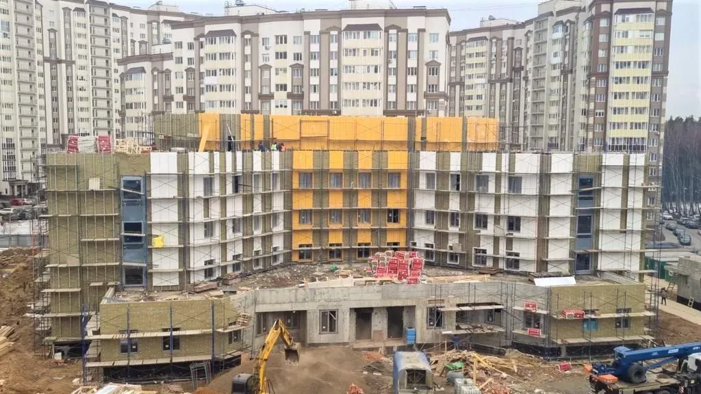 Здание поликлиники в микрорайоне Южный Домодедова сдадут в сентябре