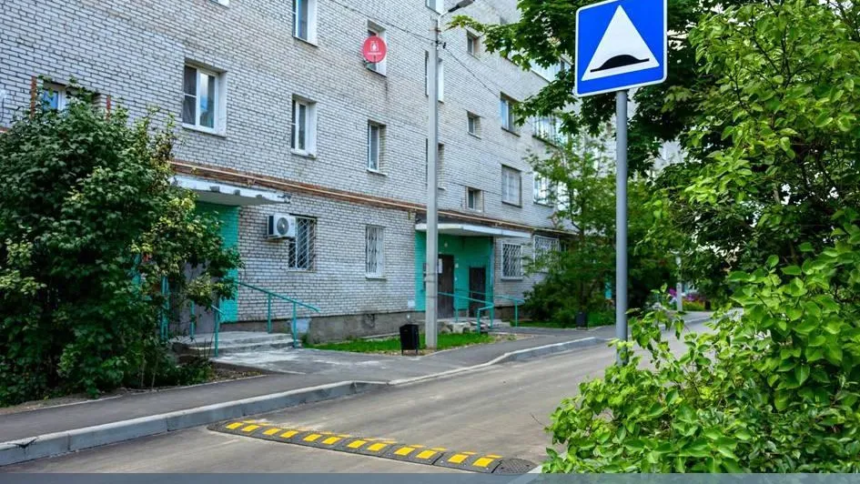 В Малой Дубне завершили благоустройство дворов у трех домов