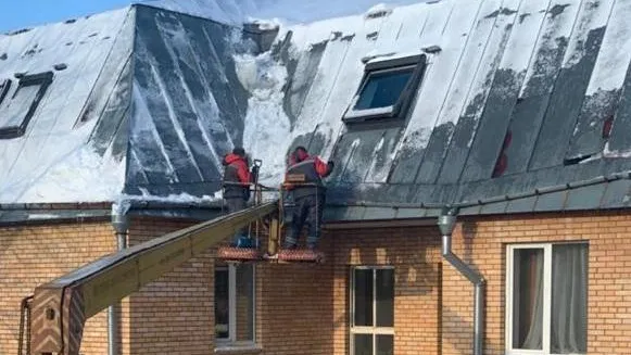 Более 70 тыс проверок состояния крыш домов провели за зиму в Подмосковье