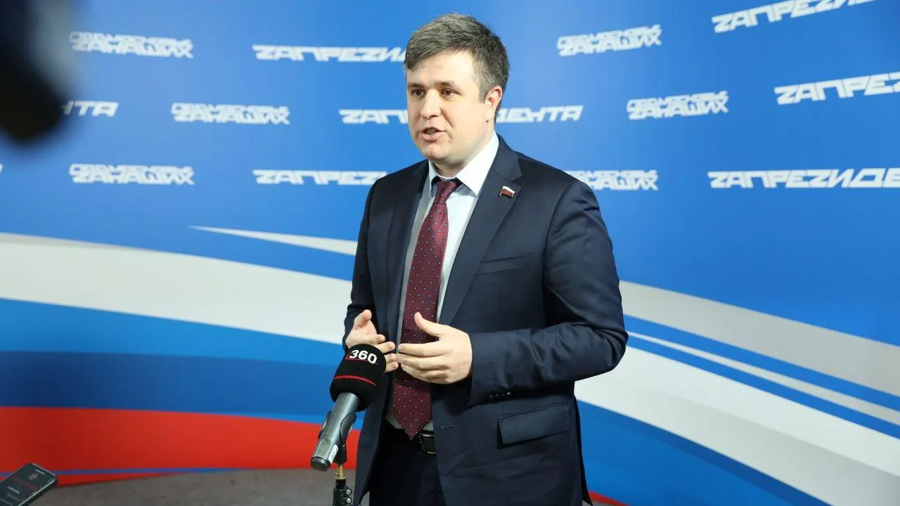 Александр Толмачев: единение и сплочение необходимо нашей стране для дальнейшего развития и процветания