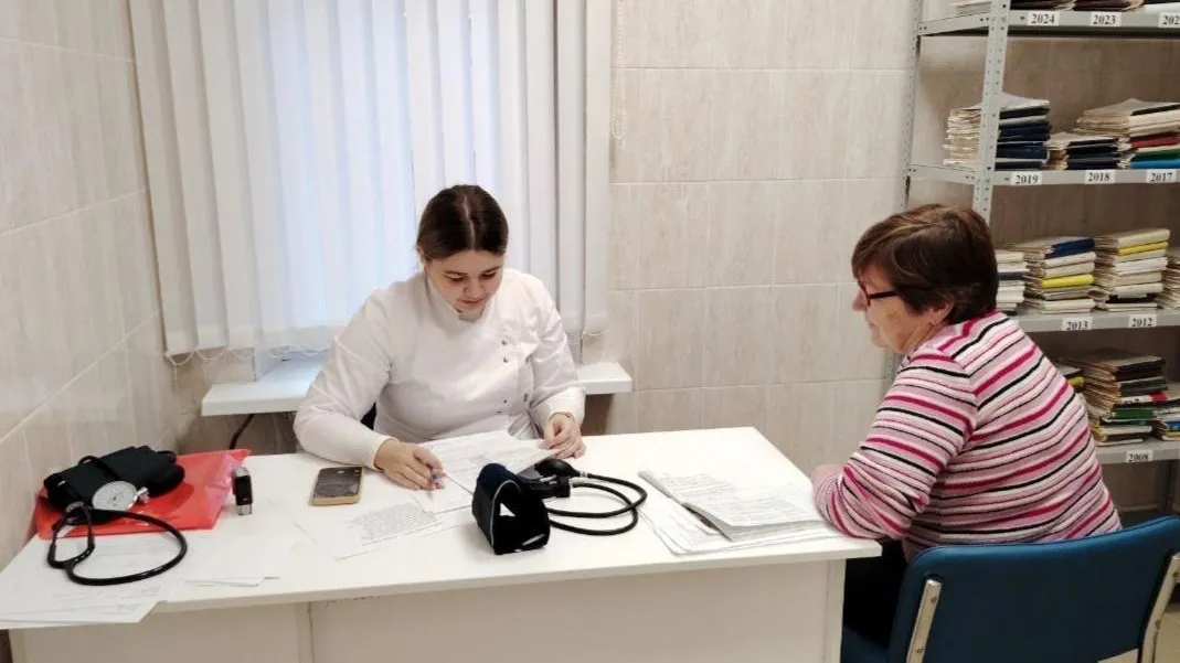 Врачи из Каширы провели осмотры 37 жителей деревни Большое Руново