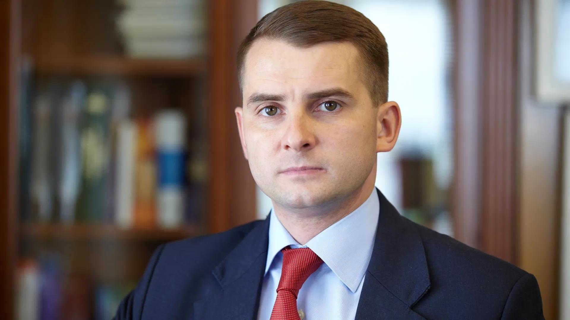 Депутат ГД Ярослав Нилов поздравил волонтеров Подмосковья с праздником