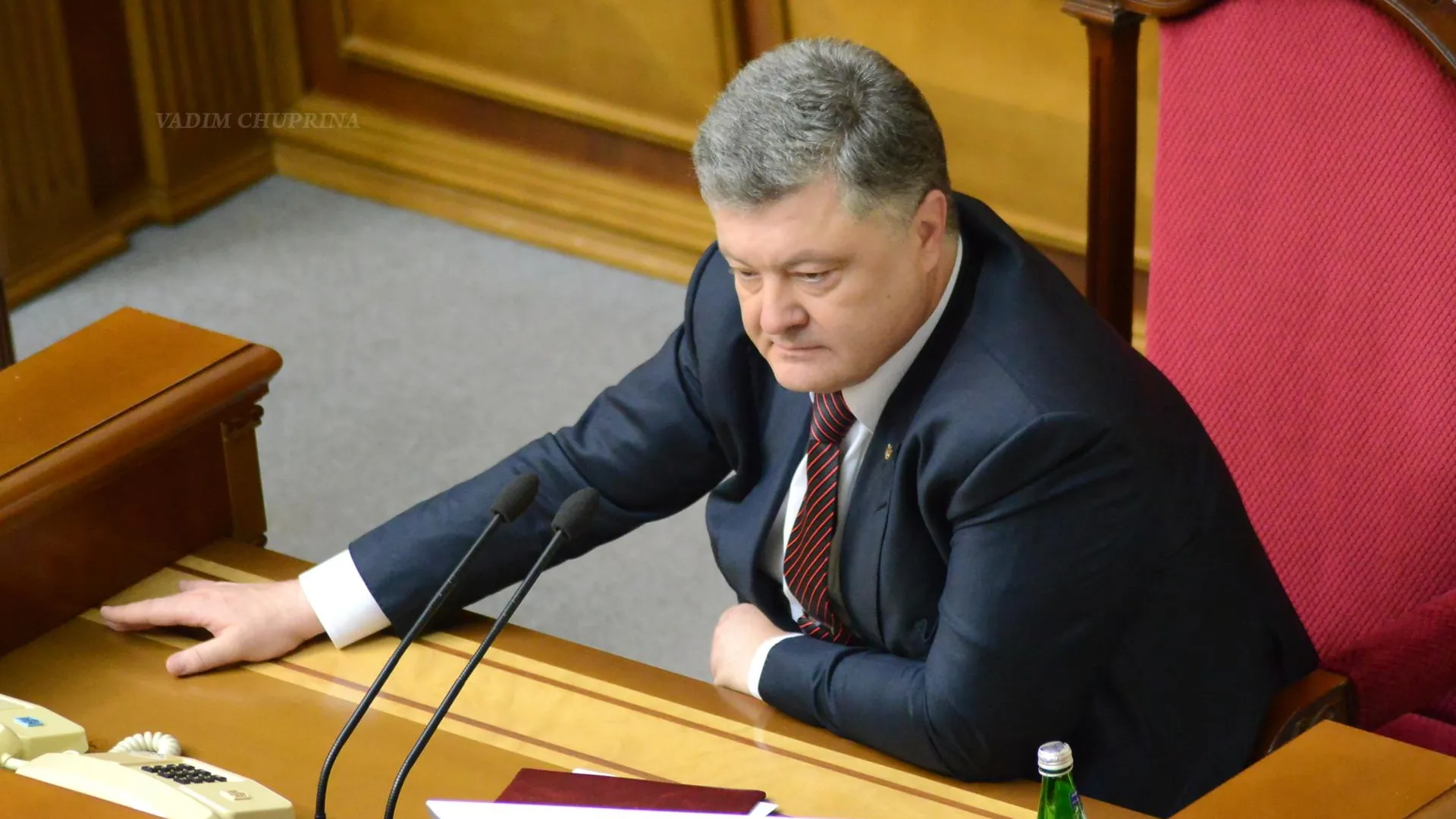 Украинские власти не пускают Петра Порошенко во Флориду