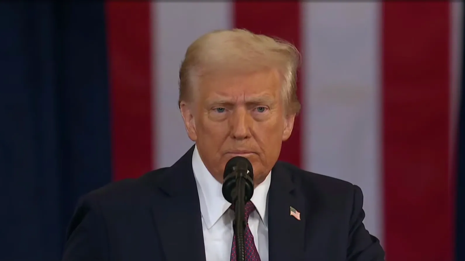 Мировой рынок, держись: Трамп пригрозил Китаю новыми пошлинами в 50% с 9 апреля