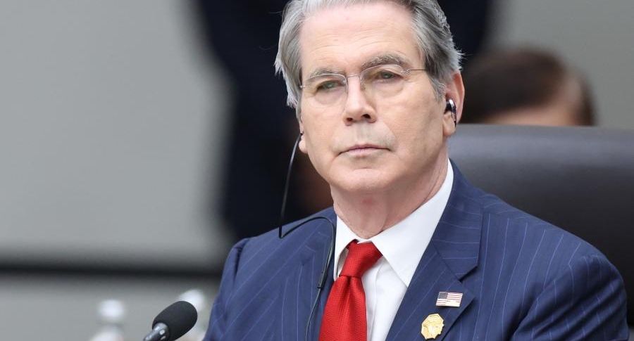 Бессент заявил, что США останутся в НАТО