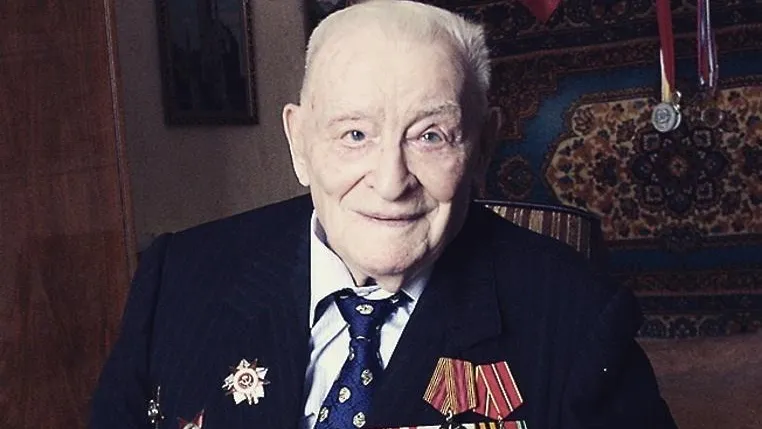 Глава Люберец почтил память ветерана ВОВ Георгия Новикова
