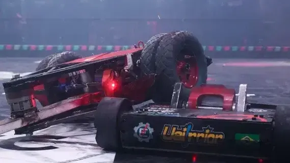 Роботы Подмосковья вышли в финальный этап «Битвы роботов»